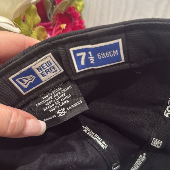 Vintage New Era Famous Stars & Straps 100% Wool Fitted Cap Hat Travis Barker Y2K - Picture 11 of 12